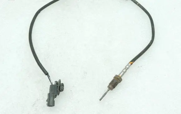 Opel Vivaro Exhaust gas temperature sensor 226409314R 93457618