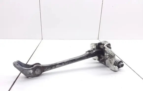 Renault Master III Front door check strap stopper 804304453R