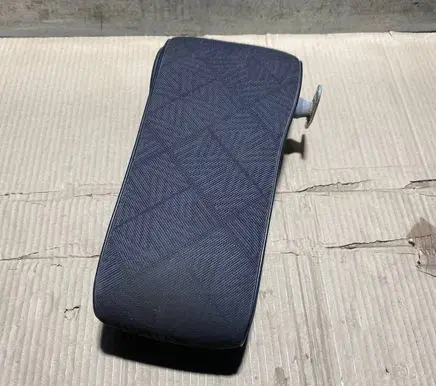 Mercedes-Benz E W124 Armrest 