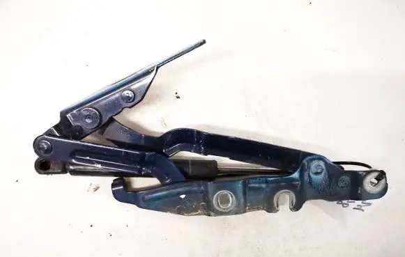 Audi A6 S6 C5 4B Tailgate/trunk/boot hinge 4b5827302c