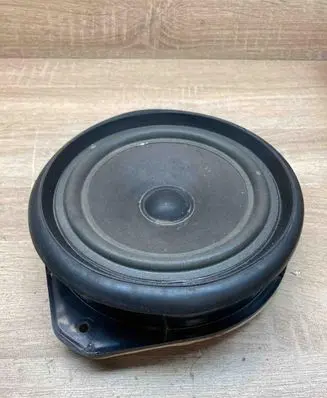 Audi A4 S4 B6 8E 8H Rear door speaker 8E0035411