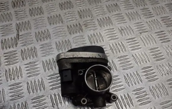 Skoda Fabia Mk1 (6Y) Throttle valve position sensor 036133062N