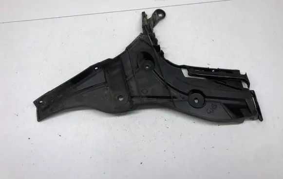 Audi A3 S3 8V Rear bumper mounting bracket 8V4807377A