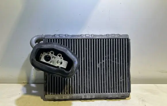 Porsche Macan (95B) Air conditioning (A/C) radiator (interior) X1189006 P17096 010415