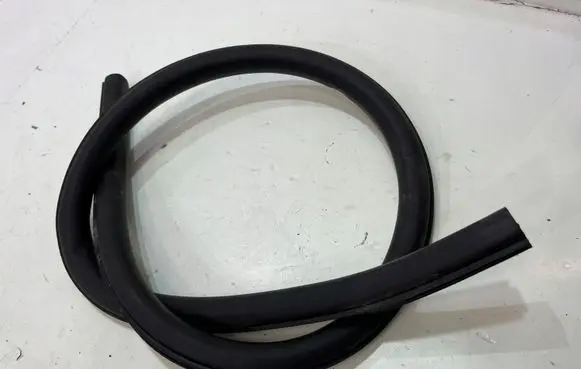 Audi A7 S7 4G Rubber seal rear door 4G8833707A . 68475634065314,201