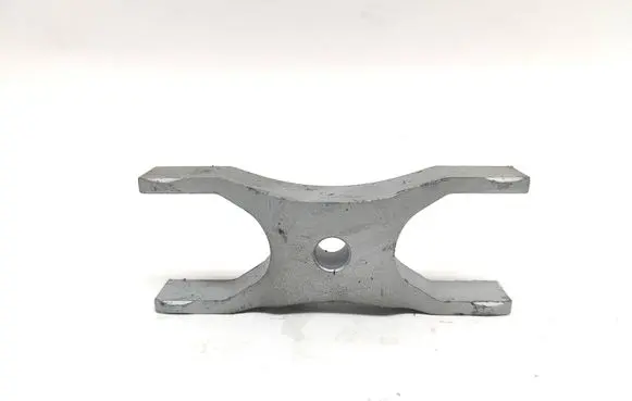Audi A4 S4 B9 Fuel Injector clamp holder 04l216a