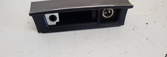 Volkswagen PASSAT B6 Car ashtray 3C0857961 318220100 3C0863284