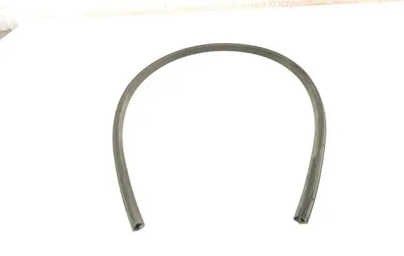 Opel Insignia B Engine compartment rubber 13486708