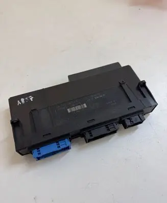 BMW 5 F10 F11 Comfort/convenience module 9284284 4066717175 527756F01