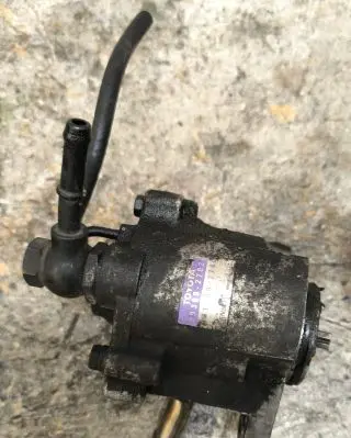 Vacuum pump