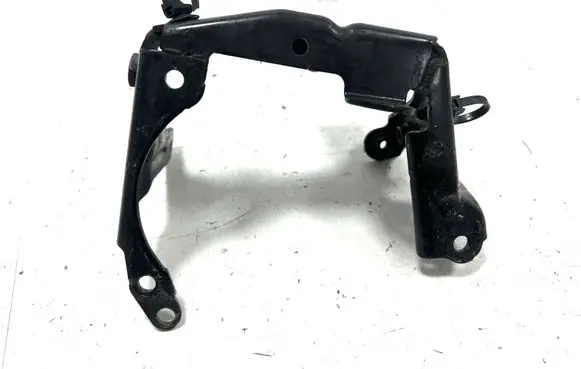 Ford C-MAX II Fuel filter bracket/mount holder AV6Q9A072AB KA94819000103 KA9481T2