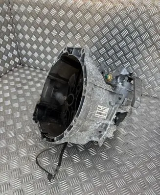 BMW X1 F48 F49 Manual 6 speed gearbox 8671637 GS658BG 1880422ACE