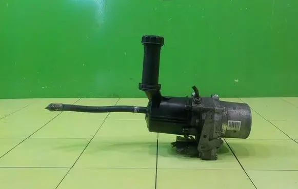 Citroen DS4 Power steering pump 9803319180
