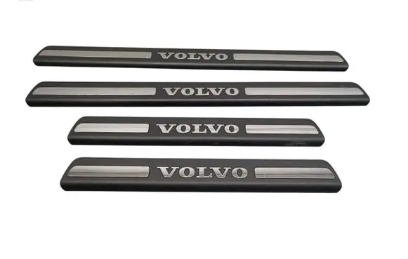Volvo S80 Side skirt front trim 