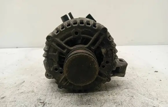 Volvo XC60 Generator/alternator 6G9N10300JD 0121715008