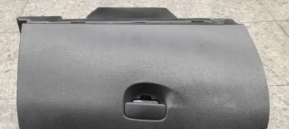 Renault Megane III Glove box 685000007r