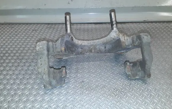 Volkswagen Tiguan Front Brake Caliper Pad/Carrier 