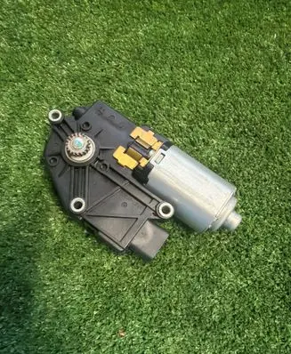 KIA Optima DL3 Sunroof motor/actuator 81680L2000 202008261933 81680F2000