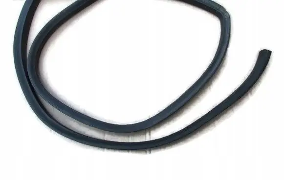 Suzuki Vitara (LY) Rear door rubber seal (on body) 