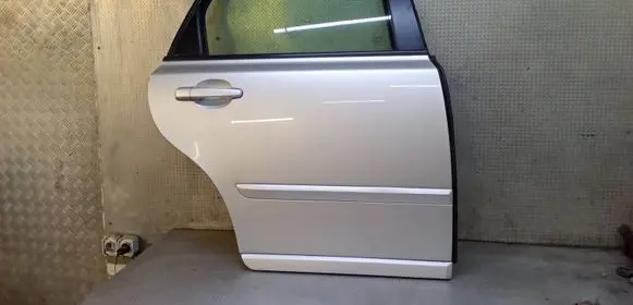 Volvo V50 Rear door 