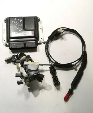 Mitsubishi Pajero Engine ECU kit and lock set 2758009342 1860B027 546