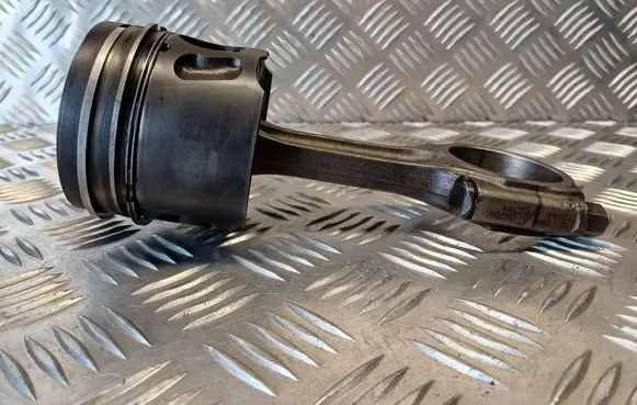 Peugeot Expert Piston with connecting rod 783 C2510904