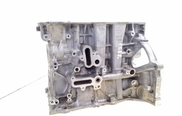 Opel Corsa F Engine block 10XVBB
