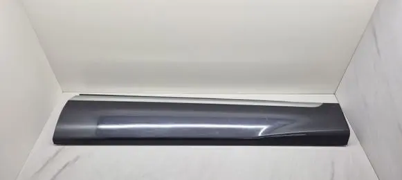 Hyundai Santa Fe Front door trim (molding)
