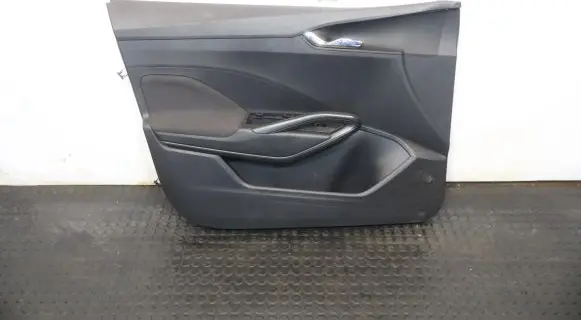 Skoda Fabia Mk4 (6VA) Front door card panel trim