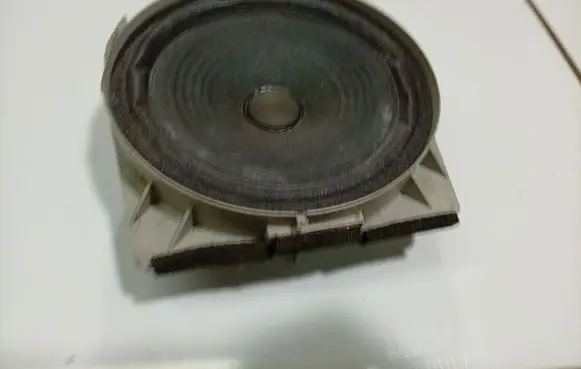 Honda Civic Front door speaker 
