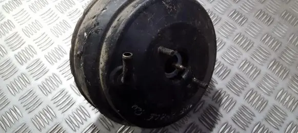 Mitsubishi Space Runner Brake booster