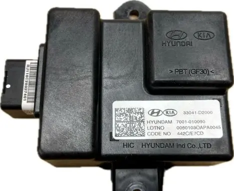Hyundai Genesis Fuel injection control unit/module 33041D2000