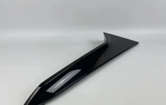 Audi Q3 F3 Rear window tailgate spoiler 83F854872A 83F854872