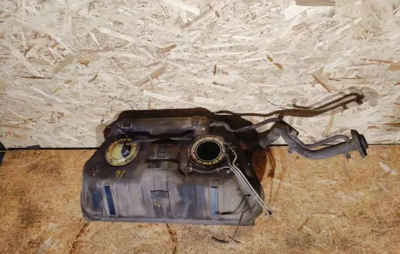 Nissan 240ZX, 280ZX, 300ZX Fuel tank 