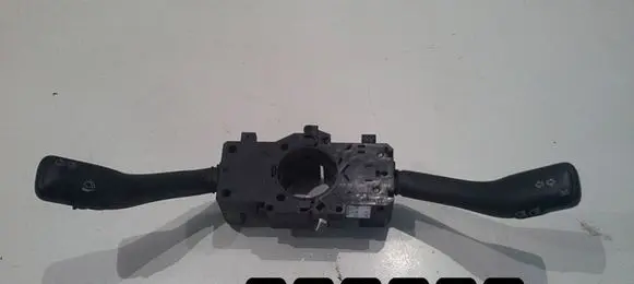 Volkswagen Golf IV Other switches/knobs/shifts 8l0953513