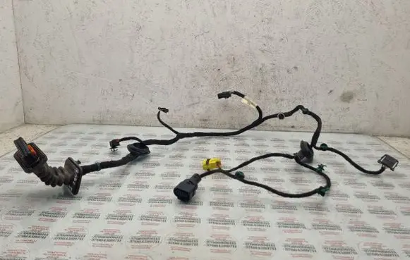 Volkswagen Golf V Front door wiring loom 1K0971121AG 1K0971121