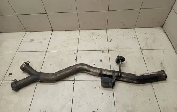 Mercedes-Benz ML W164 Muffler pipe connector clamp 