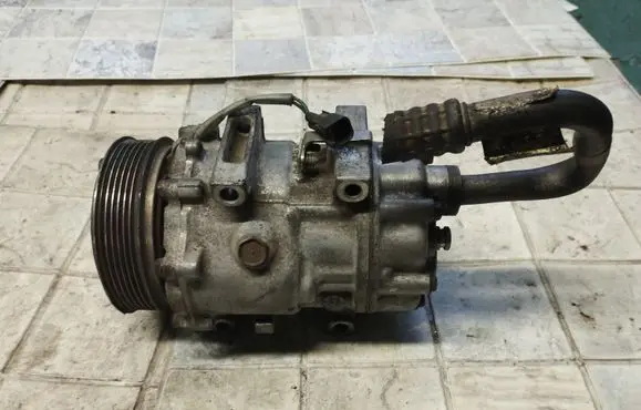 Volvo V50 Air conditioning (A/C) compressor (pump) 3M5H19D629HE 4505406624