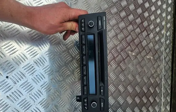 BMW 3 E90 E91 Radio/CD/DVD/GPS head unit 9246499 13264010 VD1029A6153079