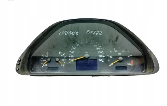 Mercedes-Benz C W203 Speedometer (instrument cluster) 87001357
