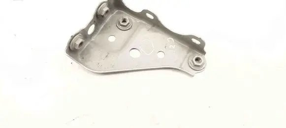 Toyota Yaris XP210 Fender mounting bracket