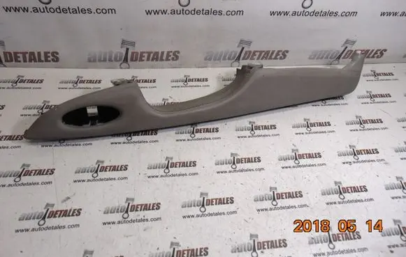 Mercedes-Benz E W211 Rear door handle trim 