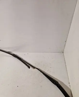 Audi A4 S4 B8 8K Front wiper blade arm 8K1955408