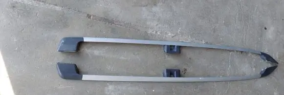 Volvo XC70 Roof bar rail 