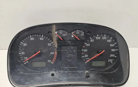 Volkswagen Golf IV Speedometer (instrument cluster) 1J0919881