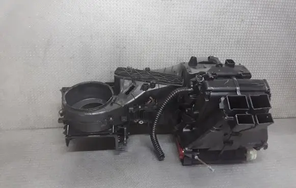 Interior heater climate box assembly