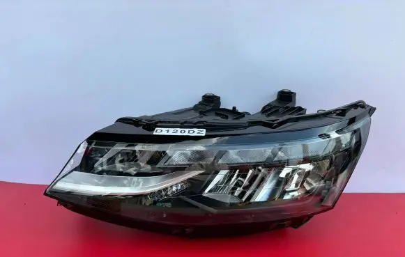 Volkswagen Transporter - Caravelle T7 Headlight/headlamp 7T1941035AE