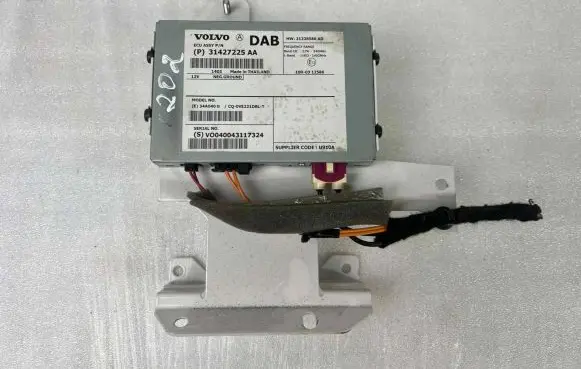 Antenna control unit