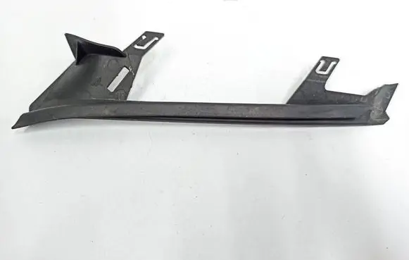 Under headlight/headlamp trim