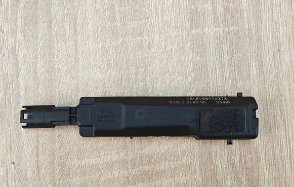Audi A5 Door control unit/module 8W0927753